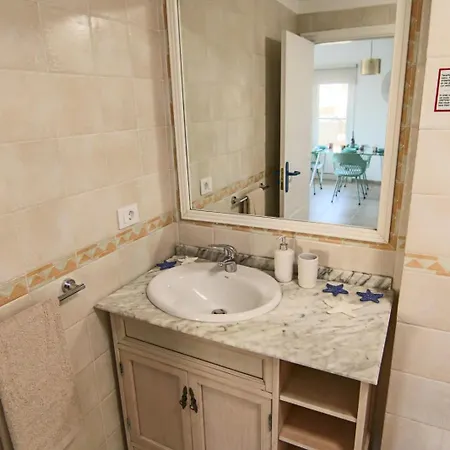 Granada Sun Escape Апартаменти *