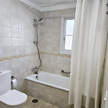 Апартаменти Granada Sun Escape